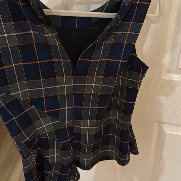 ZARA WOMAN PEPLUM PLAID SLEEVELESS BLOUSE SIZE L - Picture 4 of 5